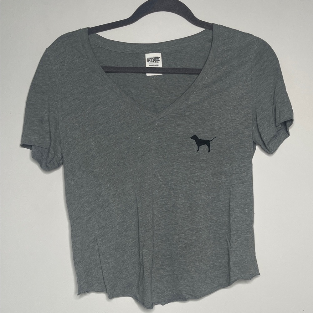 Pink Victorias Secret Gray V-Neck T-Shirt with Dog Logo